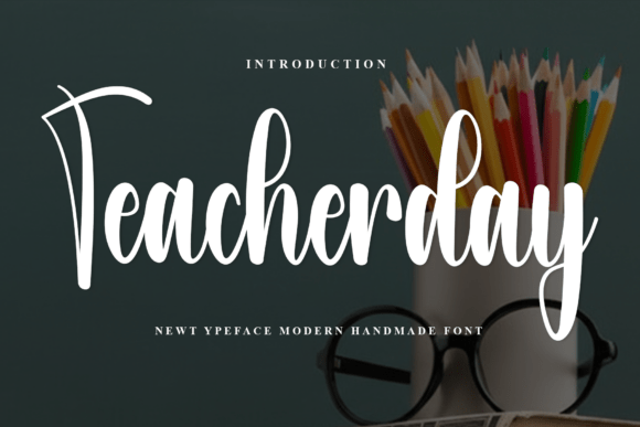 Teacherday: A Warm Script Font for Editorial Design